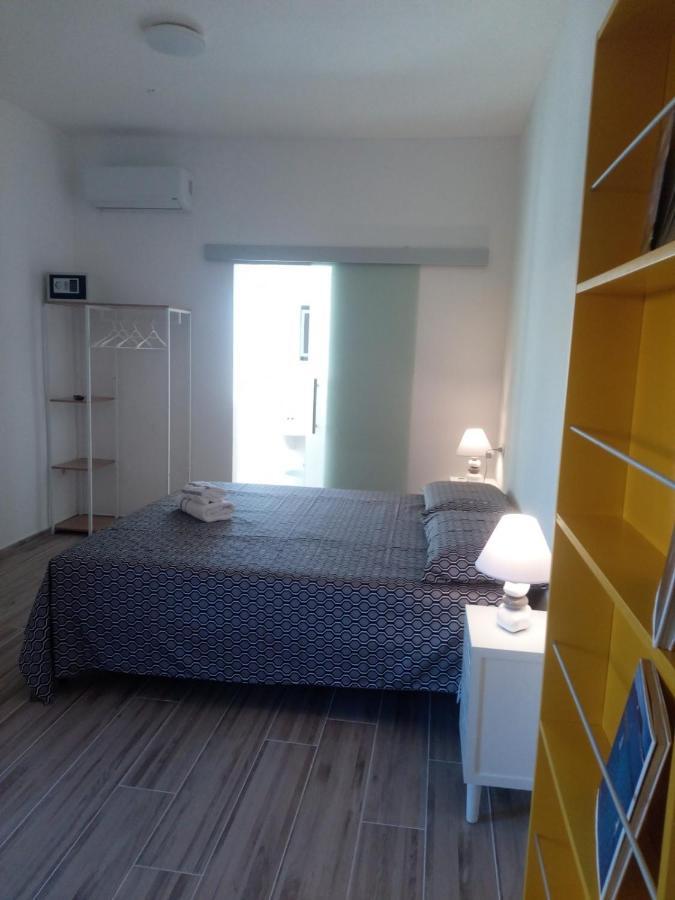 Flamingo Guest House- Rooms Olbia Ngoại thất bức ảnh