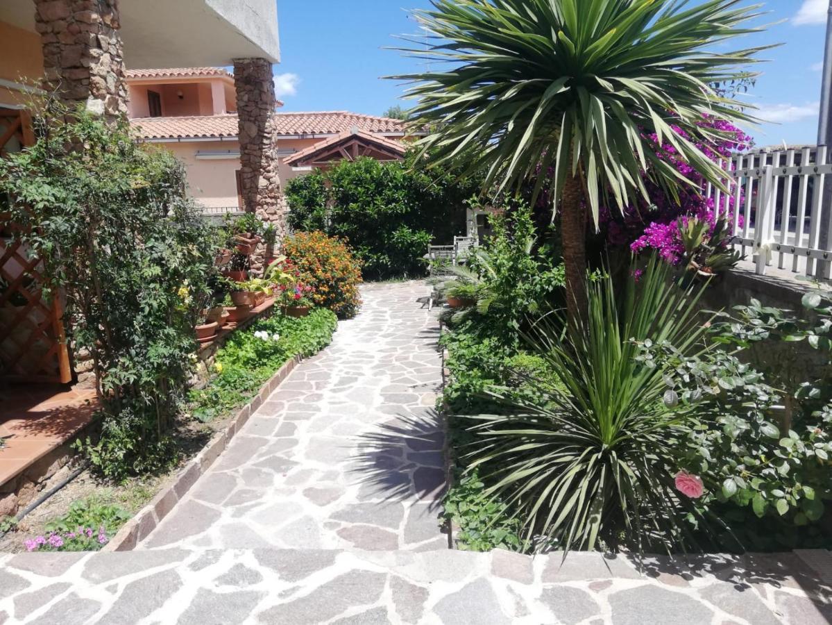 Flamingo Guest House- Rooms Olbia Ngoại thất bức ảnh