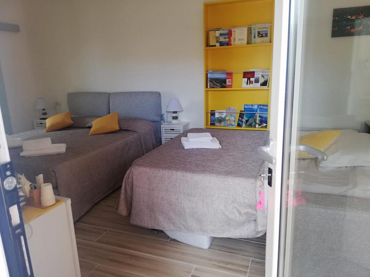 Flamingo Guest House- Rooms Olbia Ngoại thất bức ảnh