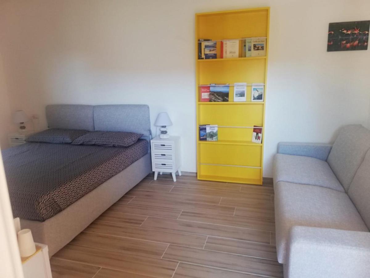 Flamingo Guest House- Rooms Olbia Ngoại thất bức ảnh