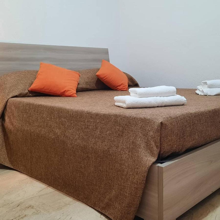 Flamingo Guest House- Rooms Olbia Ngoại thất bức ảnh